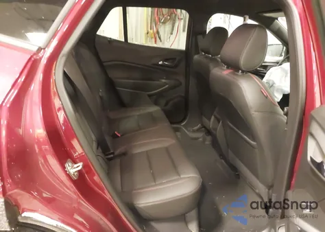 2025 Chevrolet Trax Fwd 2Rs from USA, damaged, VIN KL77LJEP4SC036208